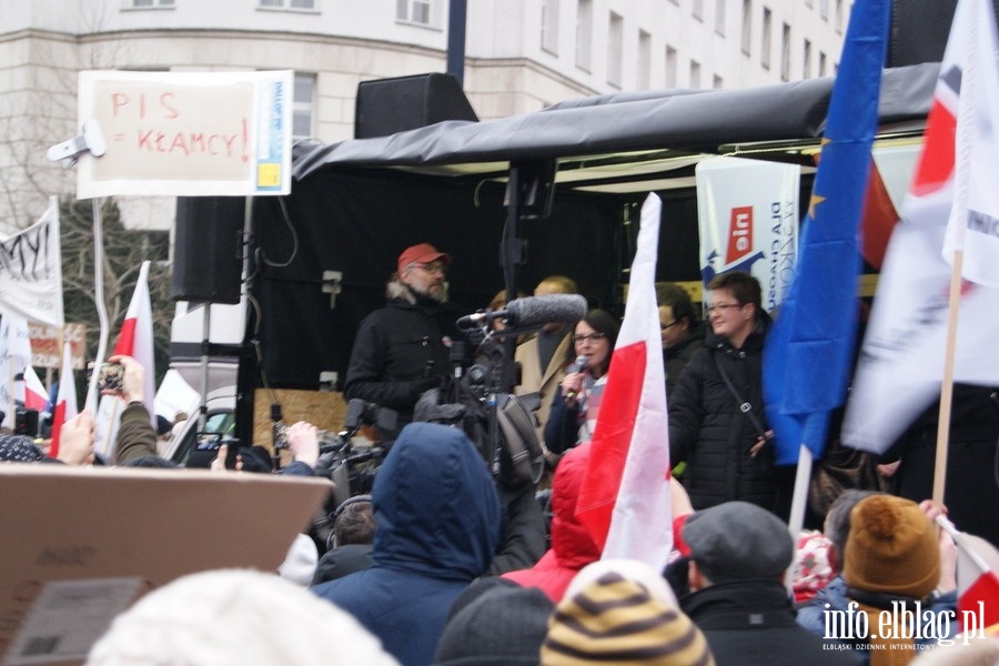 Protest przed Sejmem RP o wolne media - 17.12.2016, fot. 16