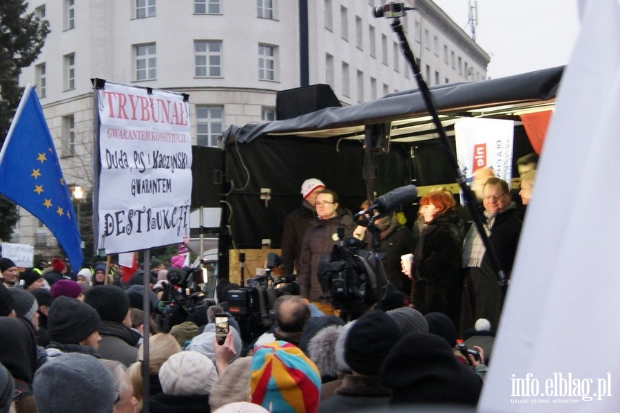 Protest przed Sejmem RP o wolne media - 17.12.2016, fot. 29