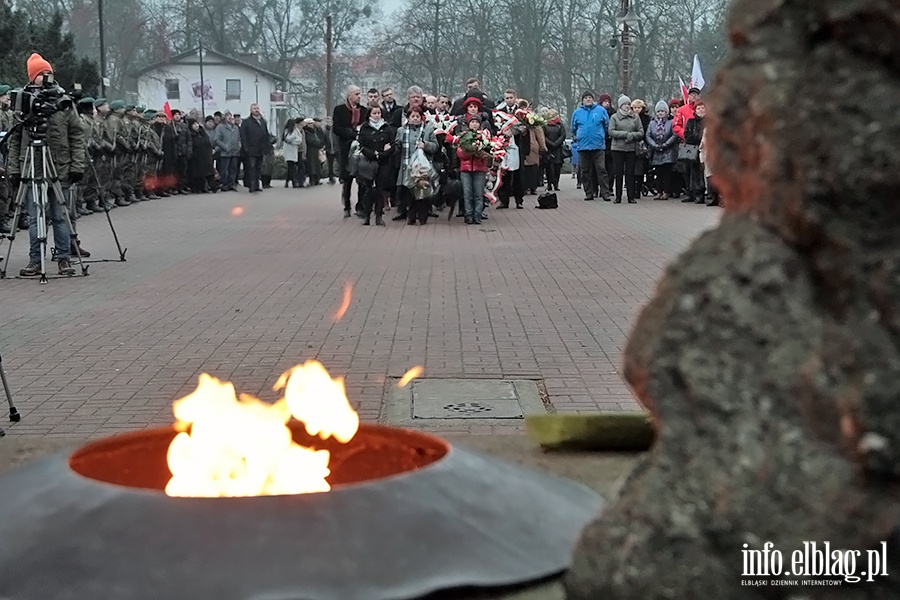 Elblag uczci 46 rocznic masakry grudniowej, fot. 16