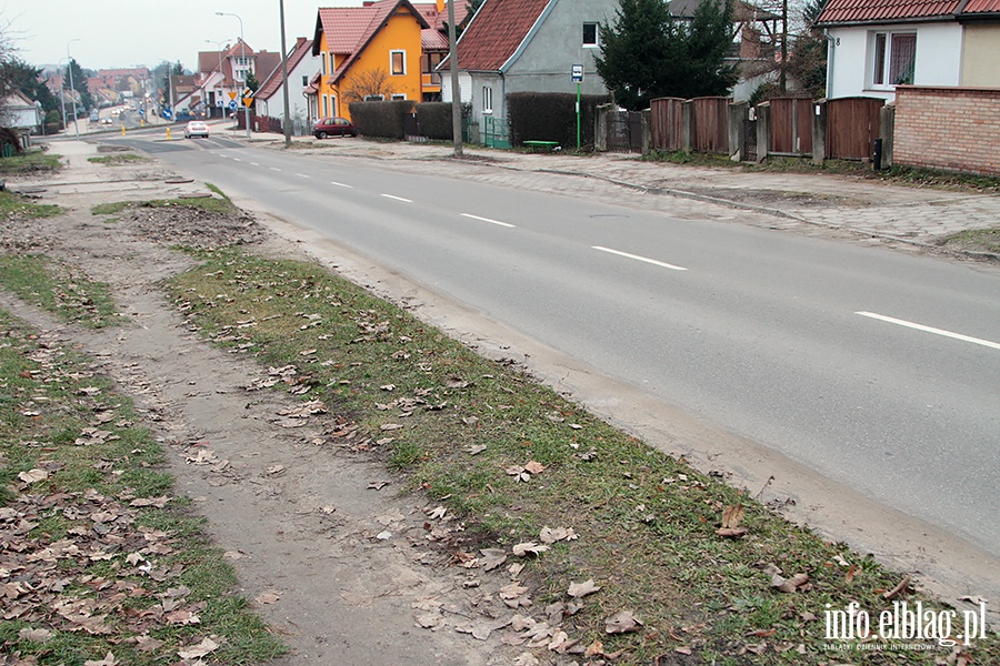 Ulica Konopnicka zabrakło 50 m chodnika, fot. 8