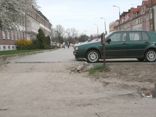 Przebudowa ulicy Wojska Polskiego - wiosna 2008, fot. 10