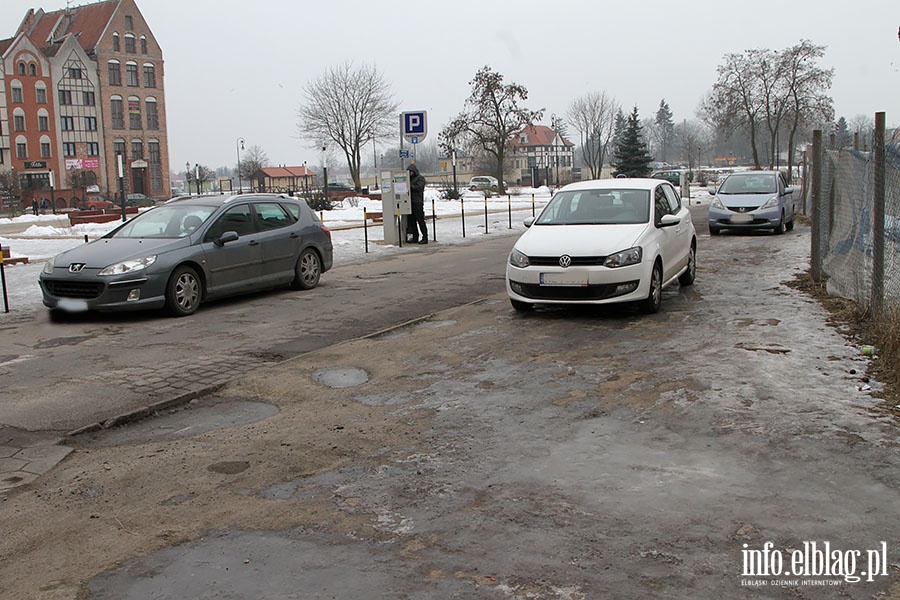 Parkujce samochody, fot. 2
