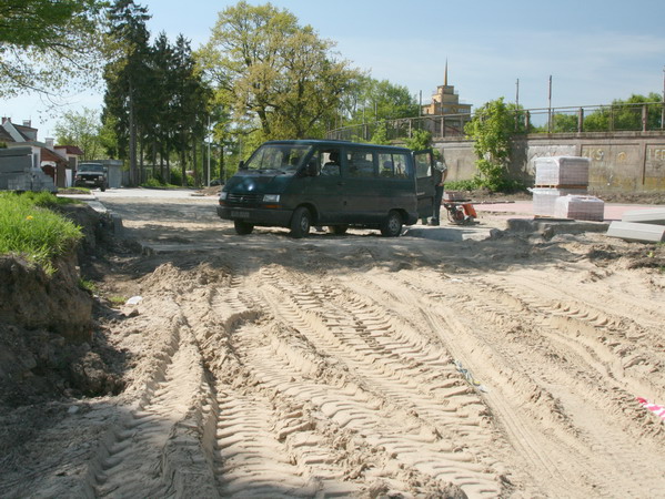 Budowa drogi dojazdowej do budynków mieszkalnych przy u, fot. 1