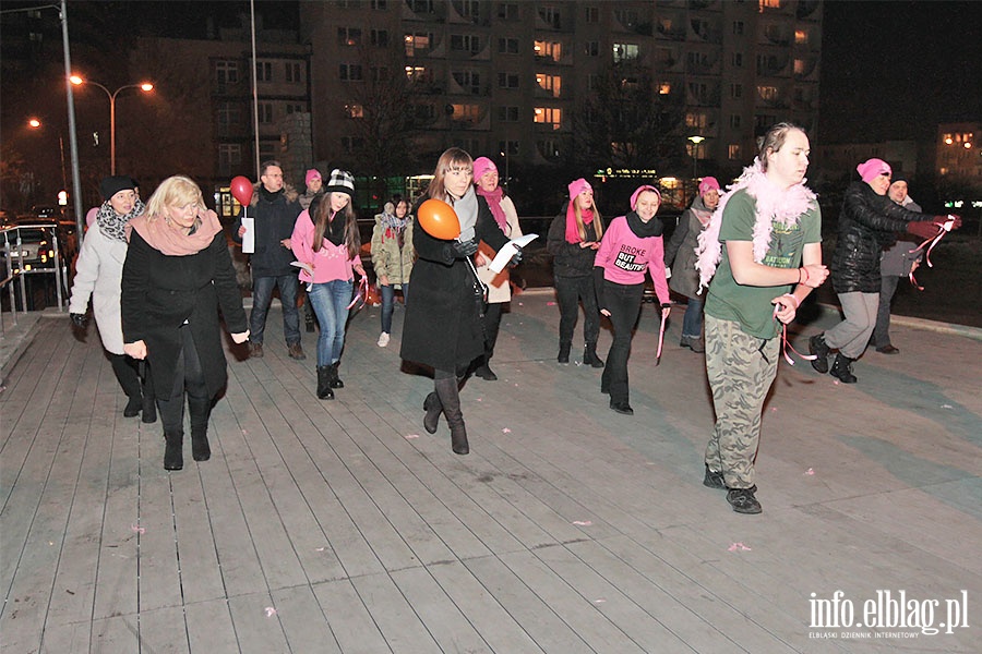 Zatańczyły na ulicy w proteście przeciw przemocy seksualnej, fot. 16