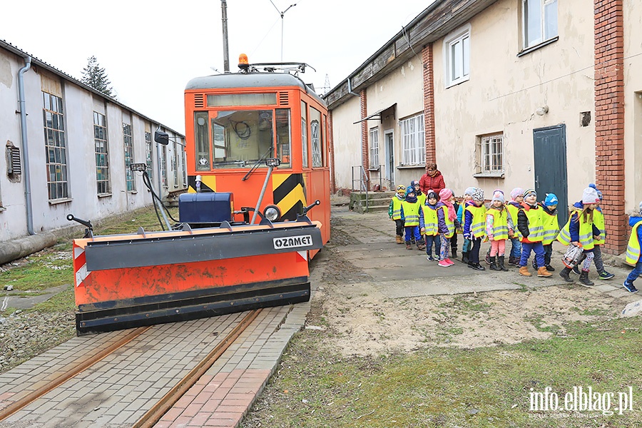 Maluchy z wizyt w zajezdni tramwajowej, fot. 17