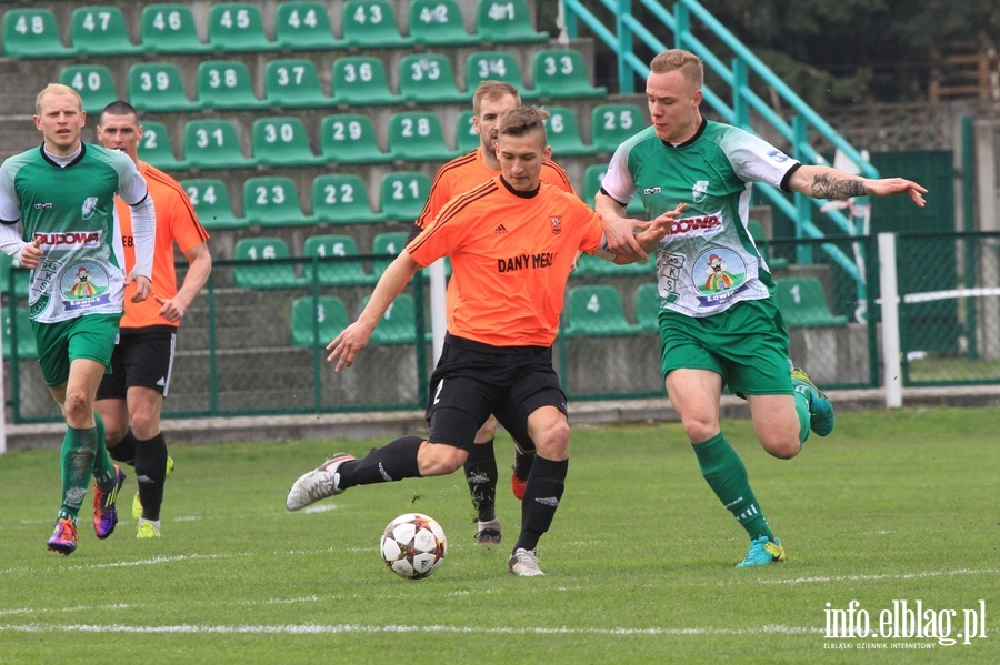 Pelikan owicz - Concordia Elblg 2:2, fot. 4