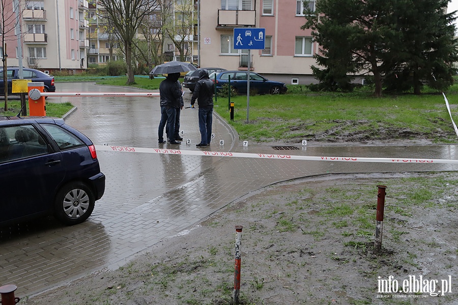 Strzelanina na parkingu przy ulicy Kosynierw Gdyskich, fot. 8