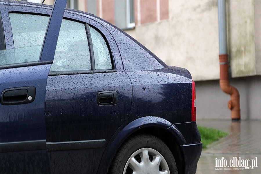 Strzelanina na parkingu przy ulicy Kosynierw Gdyskich, fot. 12