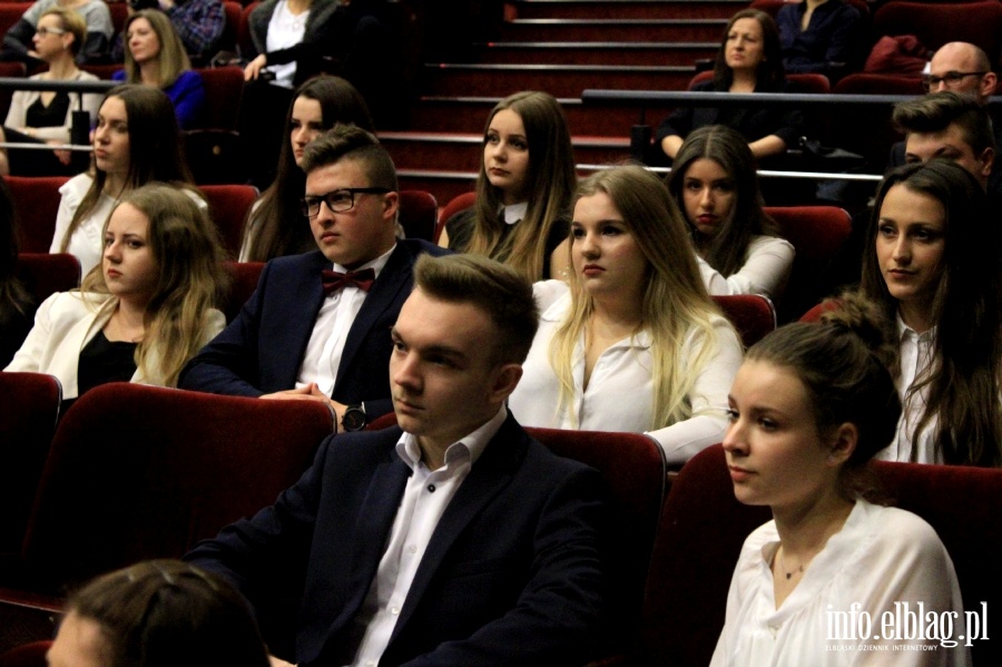 Zakoczenie roku klas maturalnych II LO, fot. 17