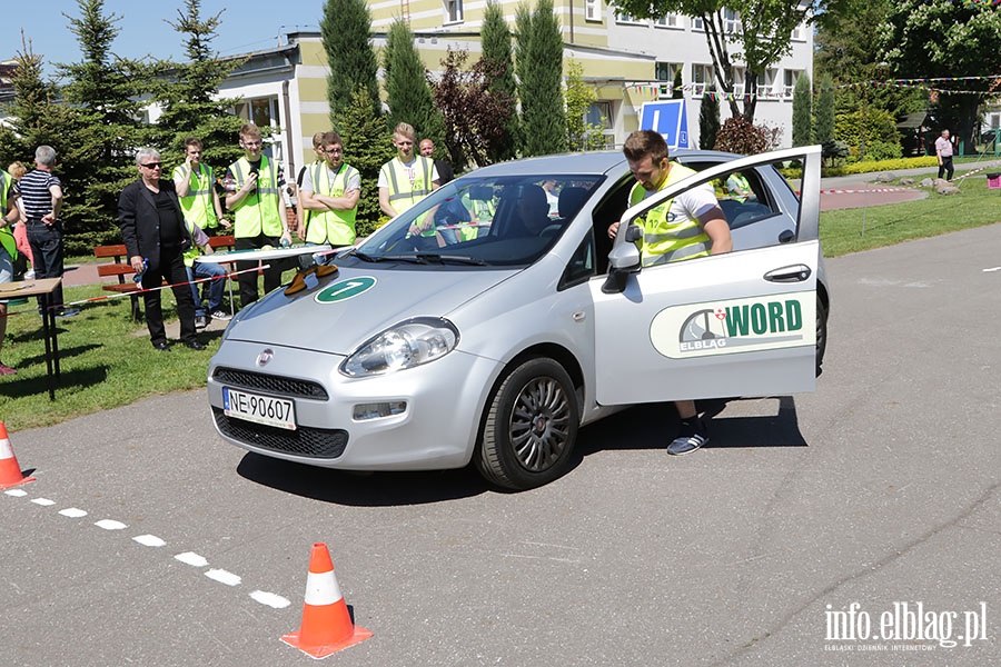 Fina wojewdzkiego turnieju motoryzacyjnego w Elblgu., fot. 59