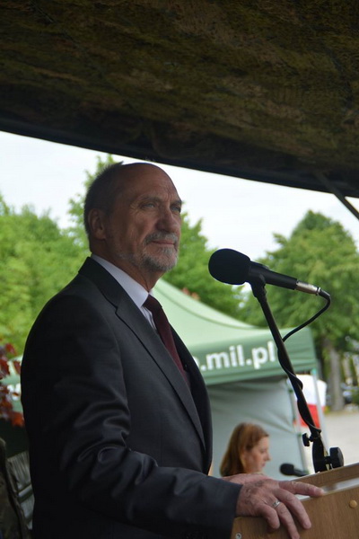 Antoni Macierewicz egna I zmian Polskiego Kontyngentu Wojskowego otwa, fot. 8