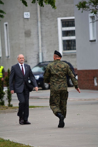 Antoni Macierewicz egna I zmian Polskiego Kontyngentu Wojskowego otwa, fot. 16