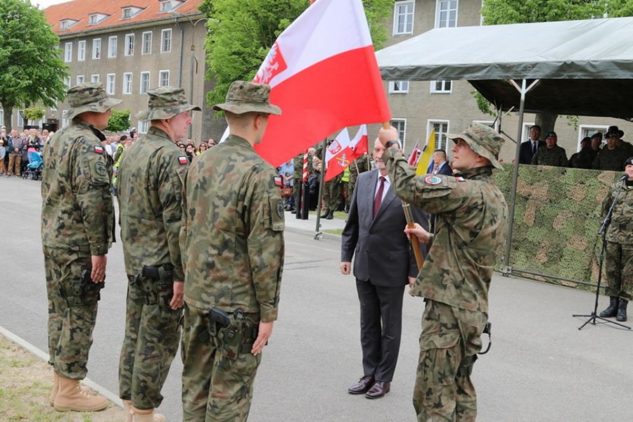 Antoni Macierewicz żegnał I zmianę Polskiego Kontyngentu Wojskowego Łotwa, fot. 17