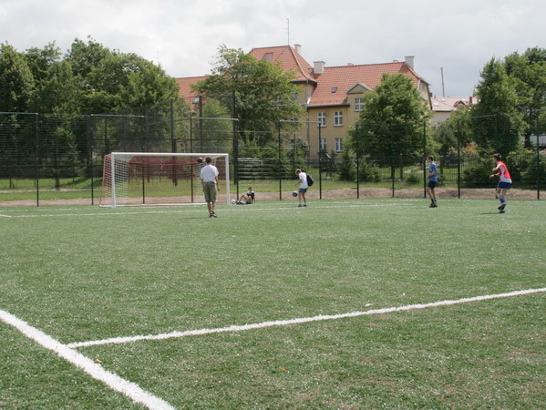 Boisko pikarskie ze sztuczn muraw przy ulicy Sienkie, fot. 11