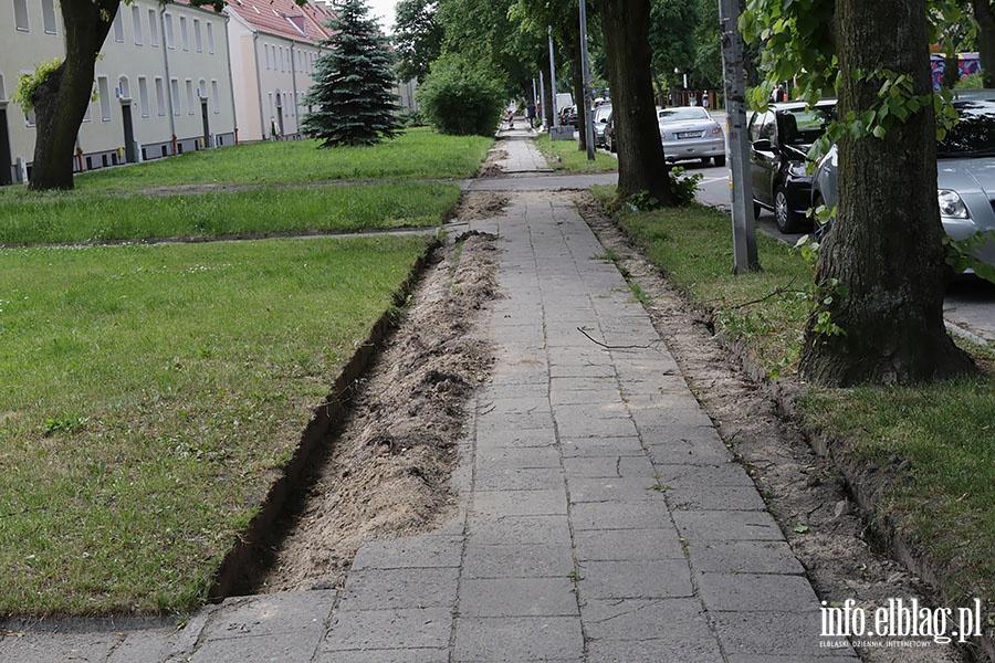 Chodnik na Grottgera doczeka si remontu., fot. 12