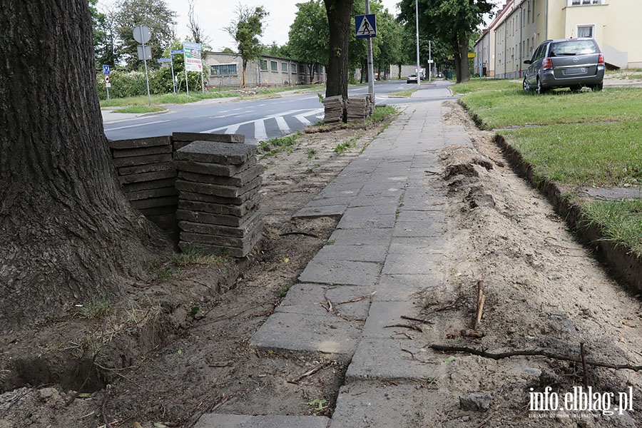 Chodnik na Grottgera doczeka si remontu., fot. 13