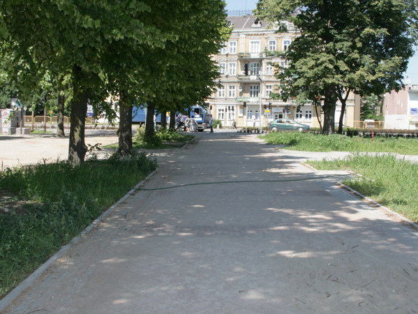 Przebudowa Placu Dworcowego - lipiec 2008, fot. 6