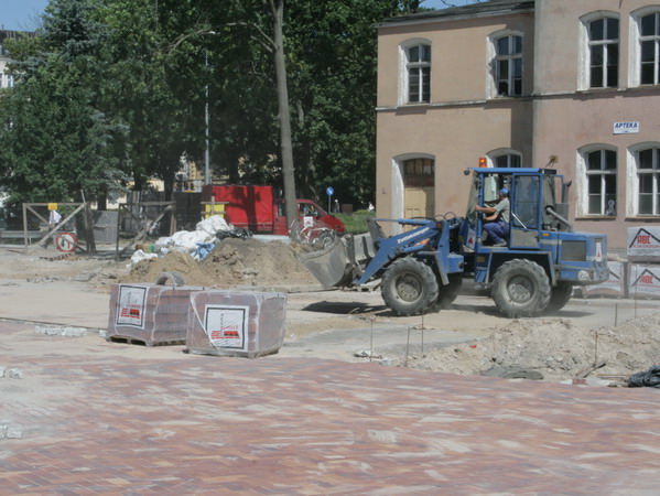 Przebudowa Placu Dworcowego - lipiec 2008, fot. 17