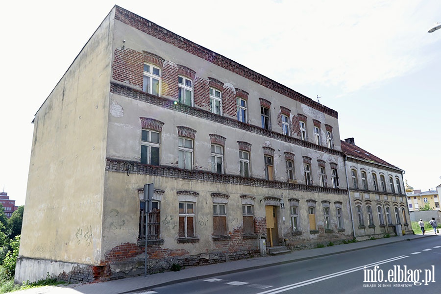 Z Traugutta znikn kolejne dwa stare budynki., fot. 14