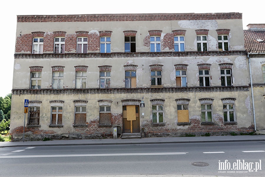 Z Traugutta znikn kolejne dwa stare budynki., fot. 18