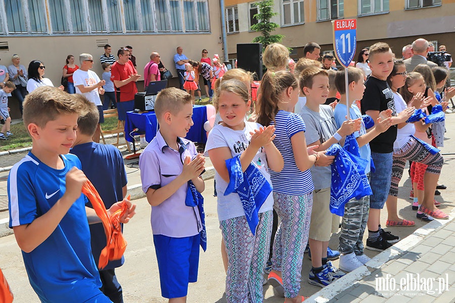 Otwarcie nowej bieżni przy SP 11 n aKorczaka, fot. 4