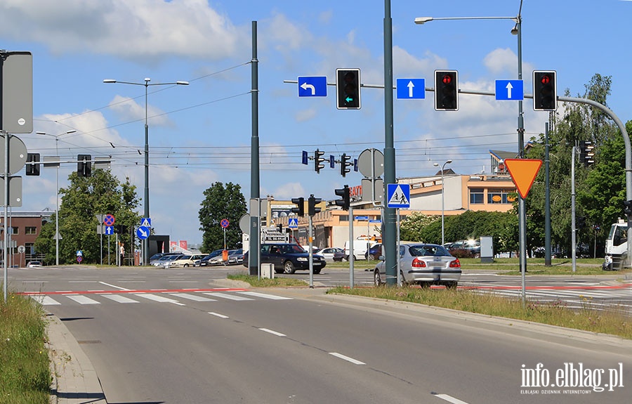 Zbyt krtkie wiato zielone prowokuje u kierowcw amanie przepisw, fot. 3