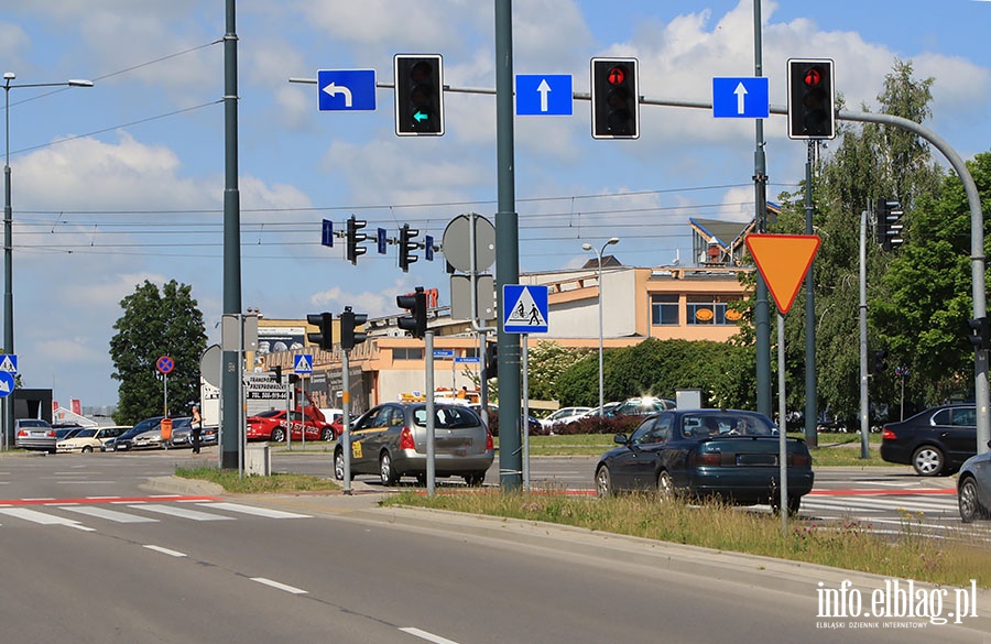 Zbyt krtkie wiato zielone prowokuje u kierowcw amanie przepisw, fot. 7