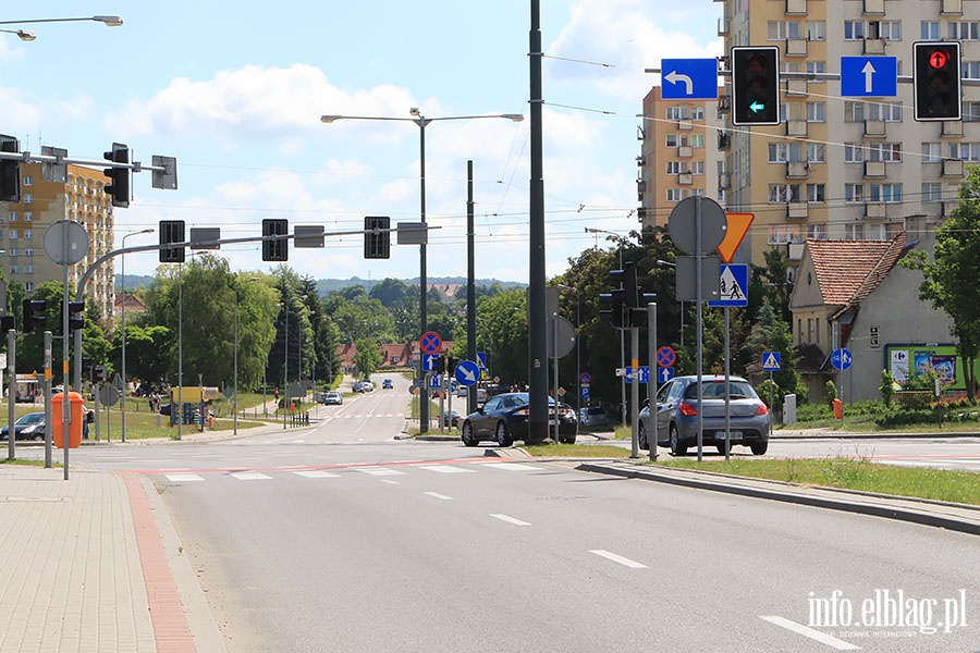 Zbyt krtkie wiato zielone prowokuje u kierowcw amanie przepisw, fot. 11