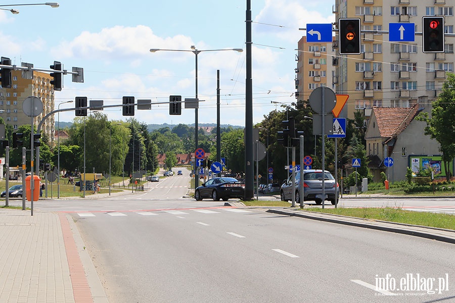 Zbyt krtkie wiato zielone prowokuje u kierowcw amanie przepisw, fot. 12