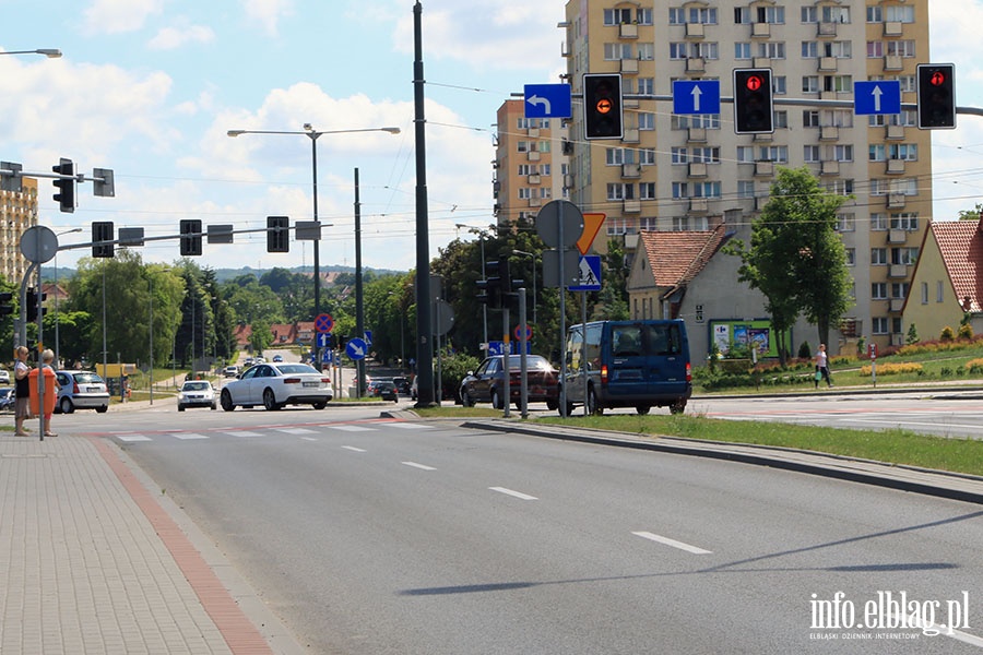 Zbyt krtkie wiato zielone prowokuje u kierowcw amanie przepisw, fot. 16