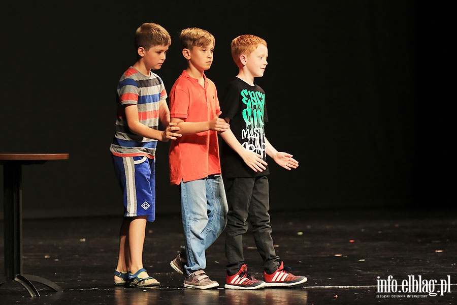 Scen elblskiego Teatru opanowali amatorzy. Jak sobie poradzili?, fot. 20