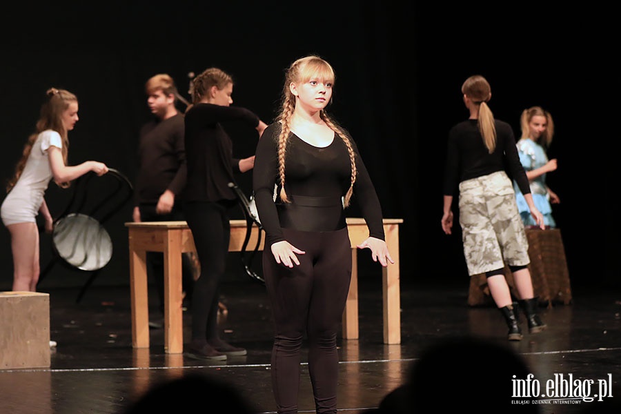 Scen elblskiego Teatru opanowali amatorzy. Jak sobie poradzili?, fot. 73