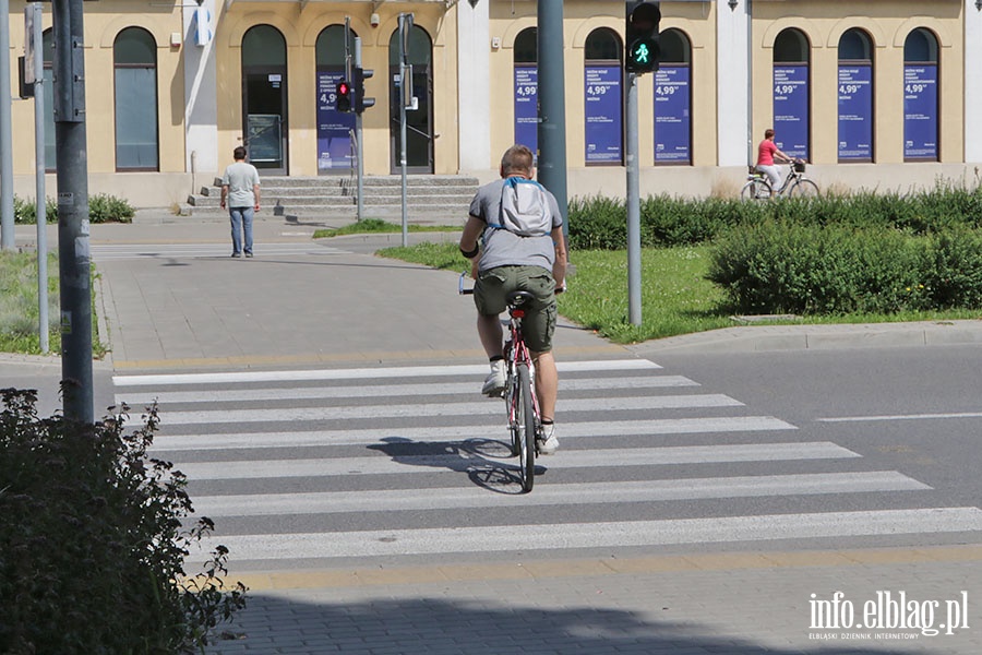 Jazda rowerem po przejciach to w Elblgu codzienno., fot. 5