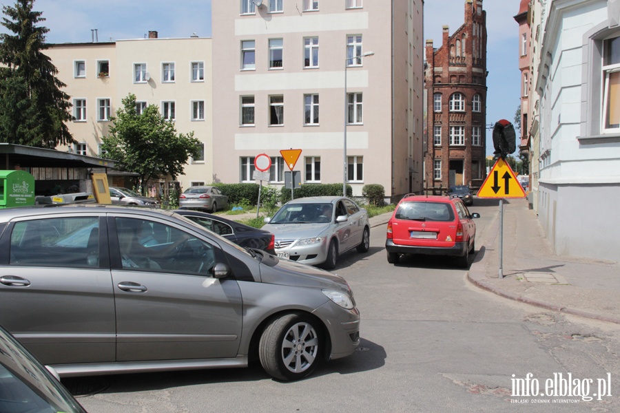 Skrzyowanie ulic Powstacw Warszawskich - Zacisze, fot. 11