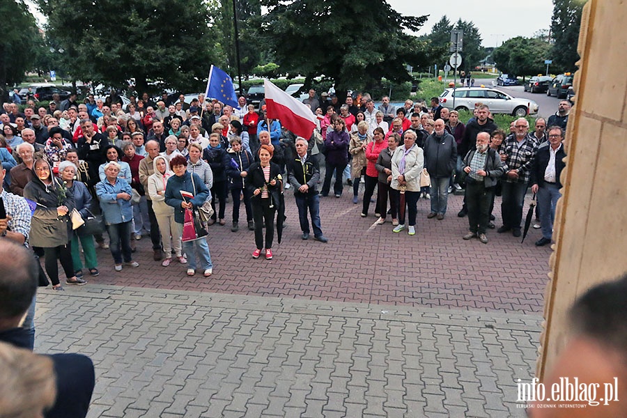 Protest elblążan przed sądem, fot. 5