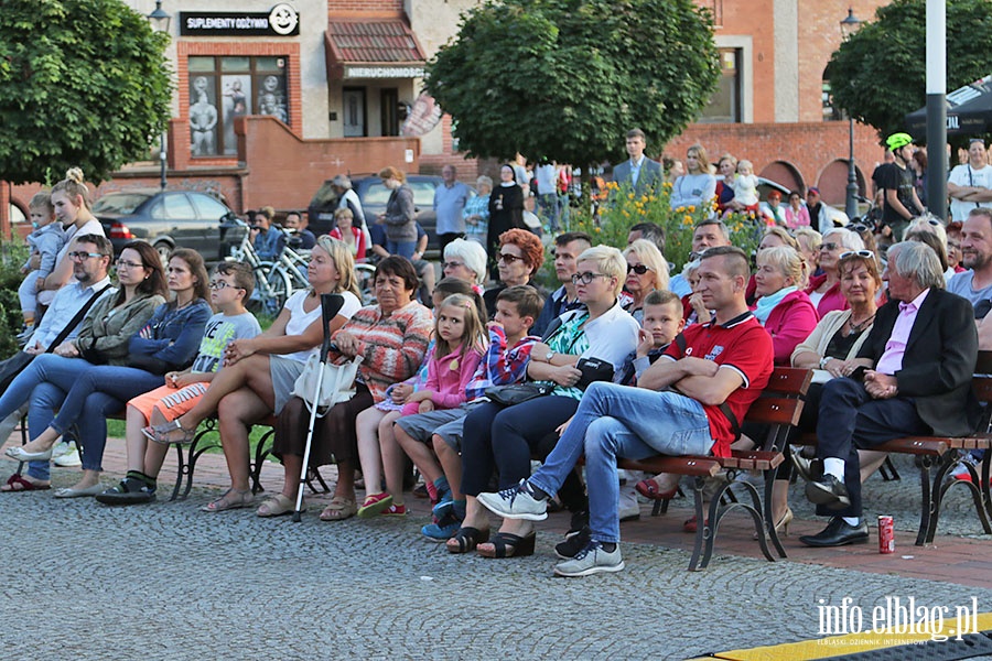 Elblska Orkiestra Wojskowa wystpia na Starwce, fot. 1