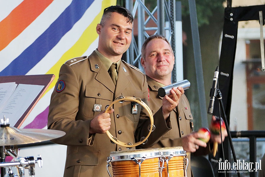 Elblska Orkiestra Wojskowa wystpia na Starwce, fot. 18