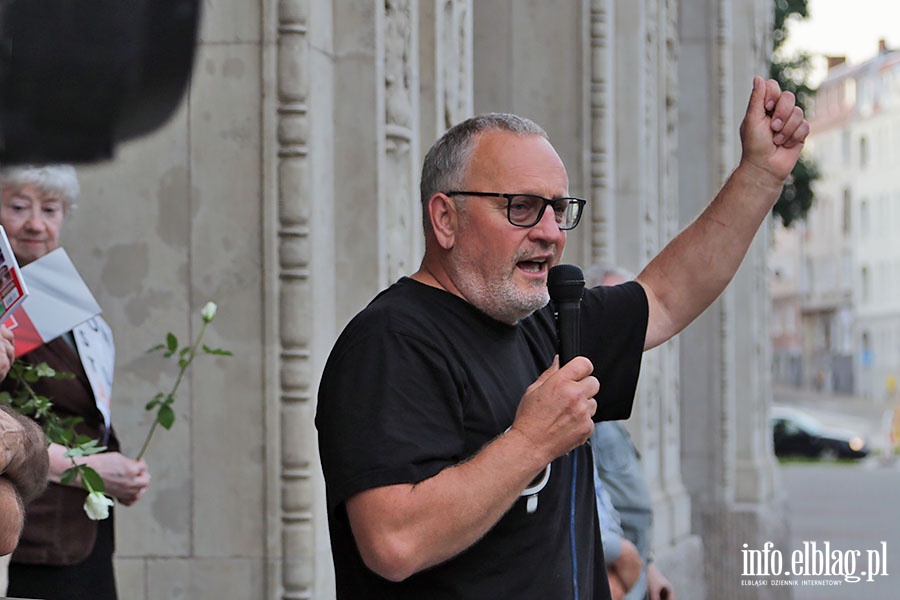 Elblanie poraz kolejny protestowali w obronie sdw., fot. 29