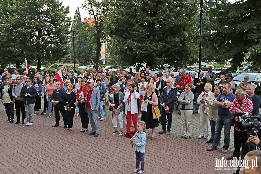 Elblanie poraz kolejny protestowali w obronie sdw., fot. 30