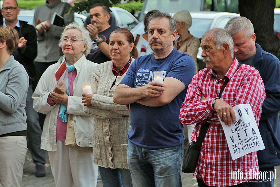 Elblanie poraz kolejny protestowali w obronie sdw., fot. 31