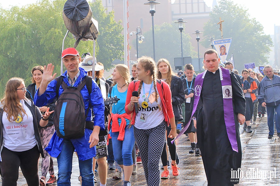 Pielgrzymi z Elblga ruszyli na Jasn Gr, fot. 29