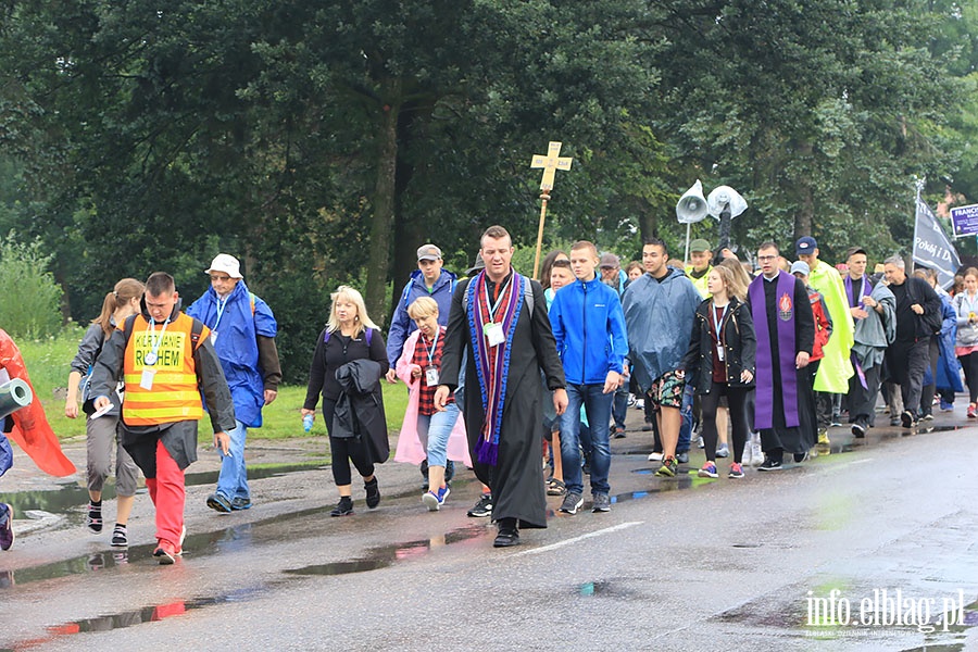 Pielgrzymi z Elblga ruszyli na Jasn Gr, fot. 41