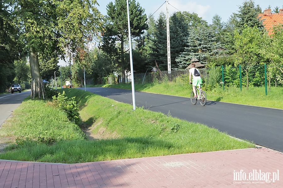 Budowa nowej cieki rowerowej wzdu Fromborskiej., fot. 12