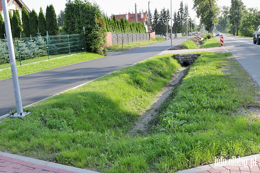 Budowa nowej cieki rowerowej wzdu Fromborskiej., fot. 13