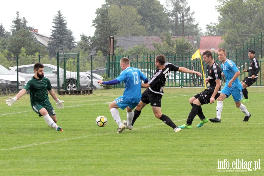 IV liga: Bkitni Pasym - Concordia Elblg 3:2, fot. 10