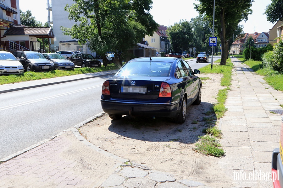 Stra Miejska nieprawidowo parkujce samochody, fot. 2