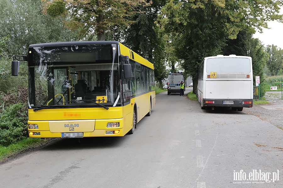 Cieplice wypadek szkolnego autobusu., fot. 3