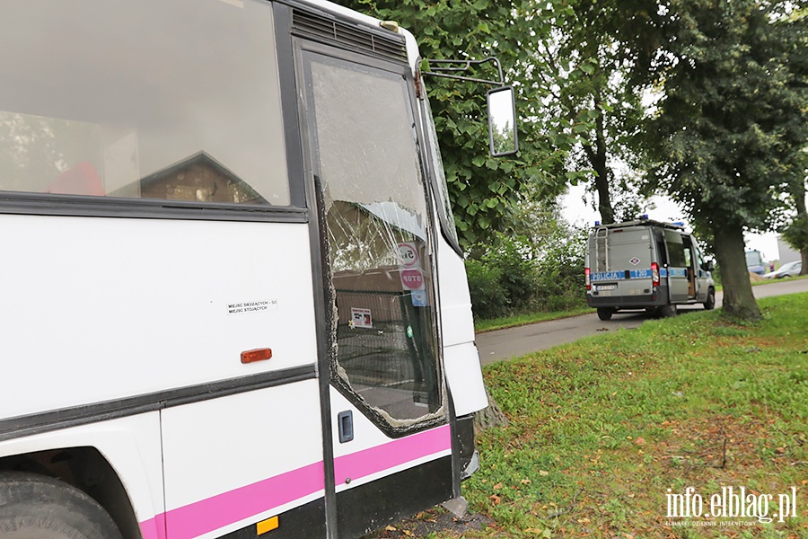 Cieplice wypadek szkolnego autobusu., fot. 5