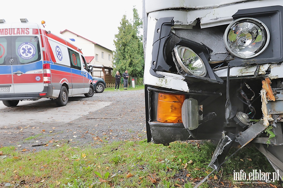 Cieplice wypadek szkolnego autobusu., fot. 9