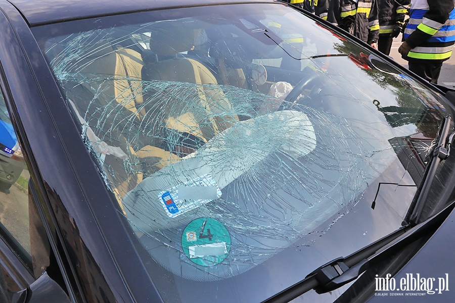 Zderzenie mazdy z bmw na Malborskiej., fot. 7